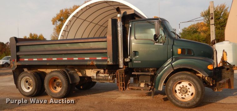 image for item HS9325 2001 Sterling LT7500  dump truck