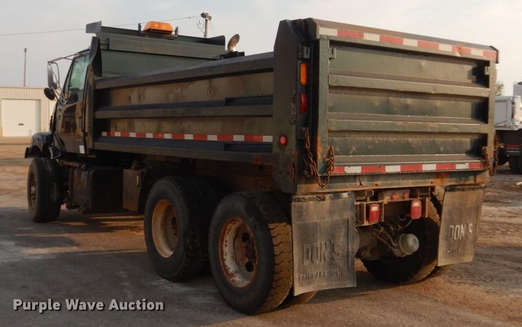 image for item HS9325 2001 Sterling LT7500  dump truck