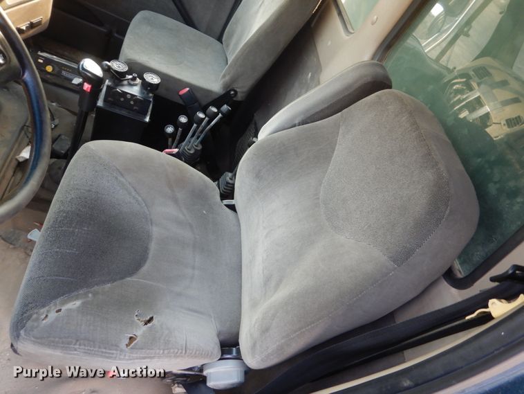 image for item HS9325 2001 Sterling LT7500  dump truck