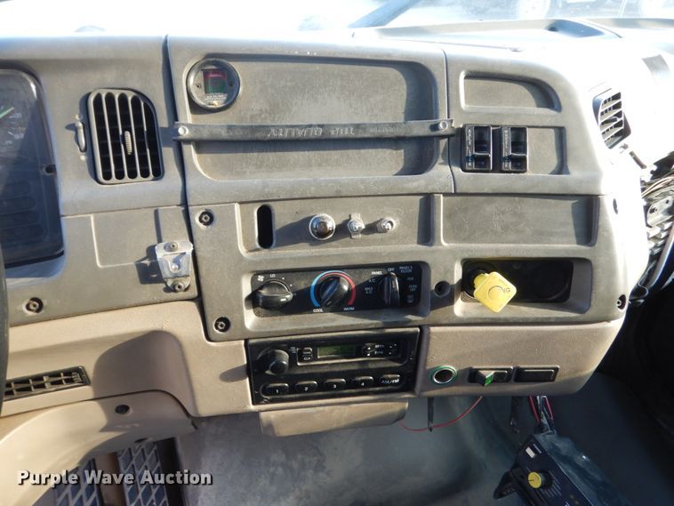 image for item HS9325 2001 Sterling LT7500  dump truck