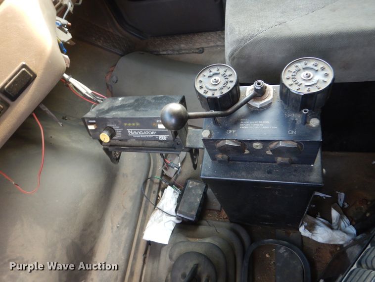 image for item HS9325 2001 Sterling LT7500  dump truck