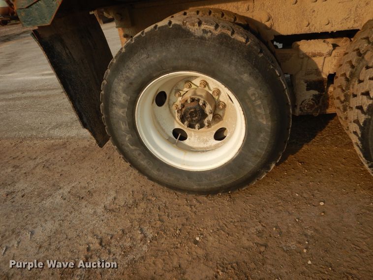 image for item HS9325 2001 Sterling LT7500  dump truck