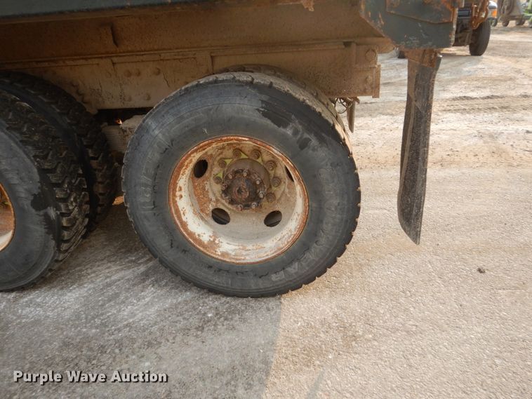 image for item HS9325 2001 Sterling LT7500  dump truck