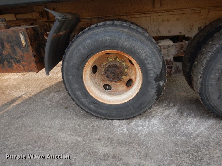 image for item HS9325 2001 Sterling LT7500  dump truck