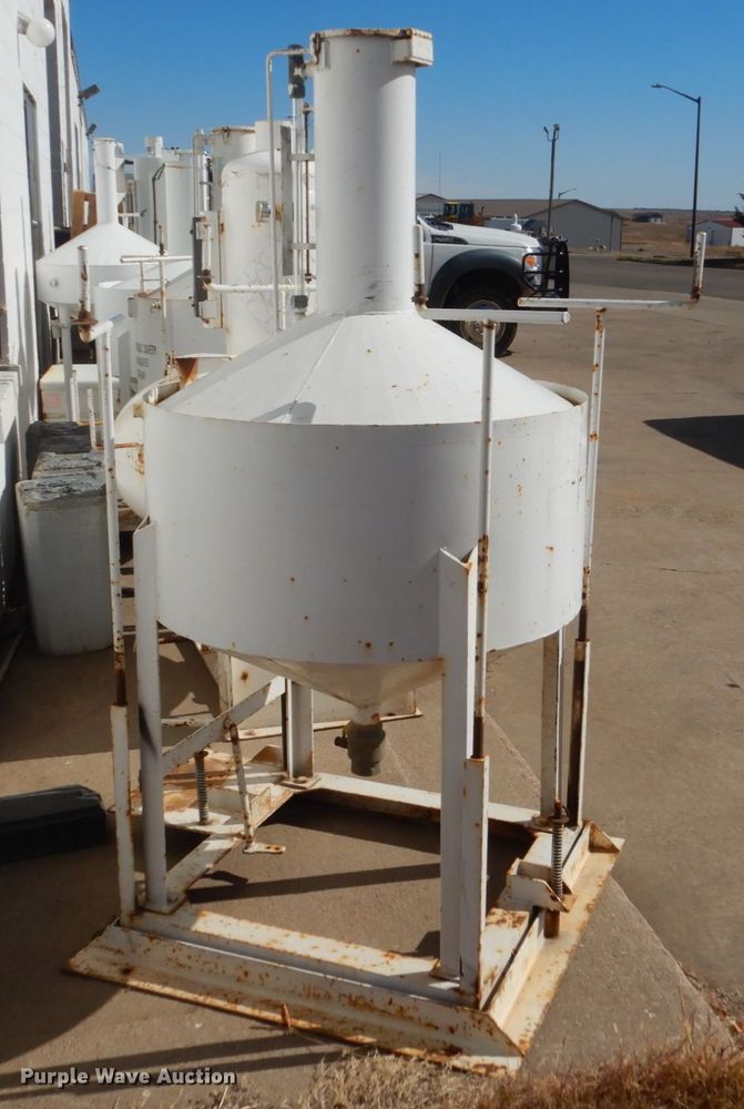 image for item HS9357 100 gallon mild steel liquid prover