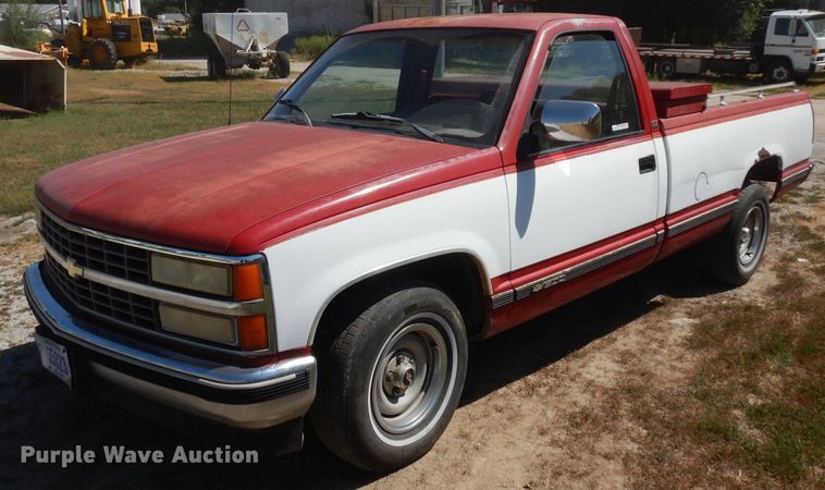 image for item HV9765 1991 Chevrolet C1500  pickup truck