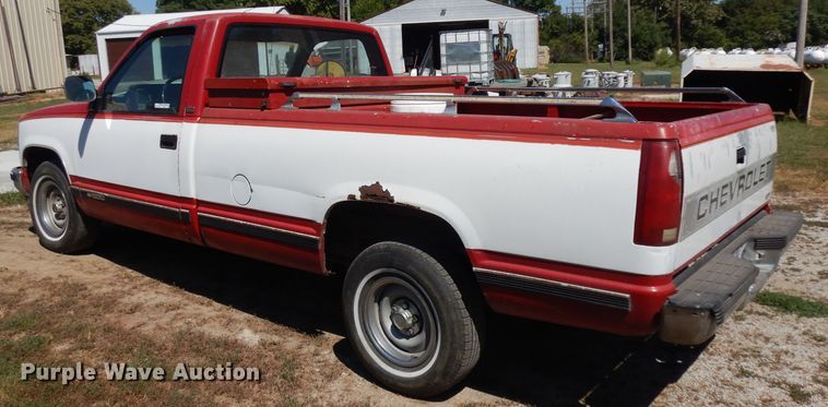 image for item HV9765 1991 Chevrolet C1500  pickup truck