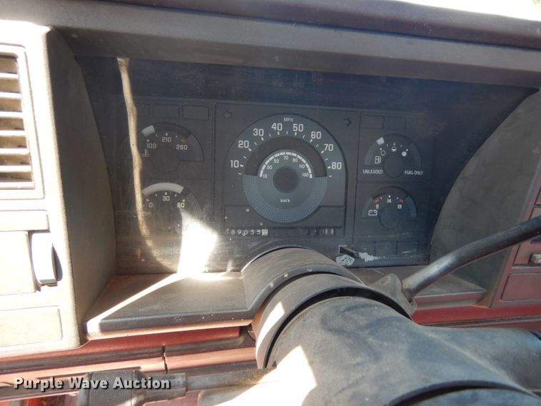 image for item HV9765 1991 Chevrolet C1500  pickup truck