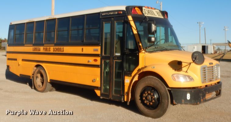 image for item HW9029 2011 Freightliner Thomas Built 221T  school bus