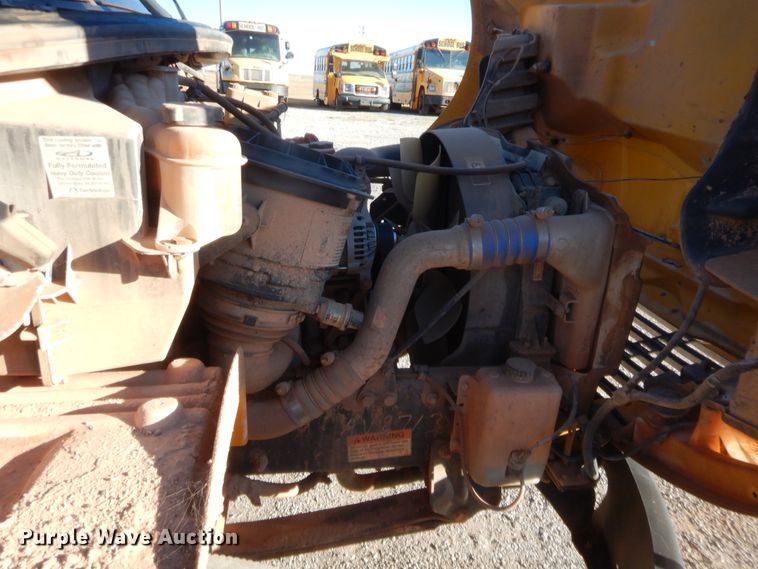 image for item HW9029 2011 Freightliner Thomas Built 221T  school bus