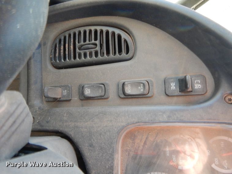 image for item HW9029 2011 Freightliner Thomas Built 221T  school bus