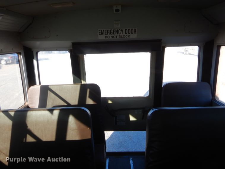 image for item HW9029 2011 Freightliner Thomas Built 221T  school bus