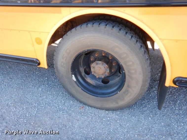 image for item HW9029 2011 Freightliner Thomas Built 221T  school bus