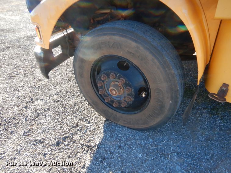 image for item HW9030 2005 Blue Bird BBCV  school bus