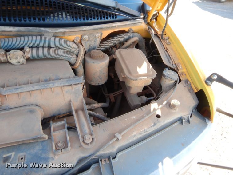 image for item HW9032 2005 GMC Savana G3500  school bus