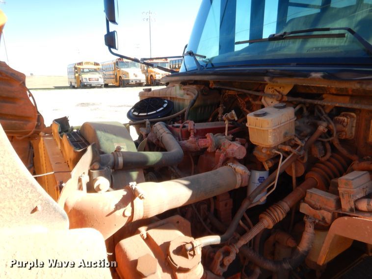 image for item HW9033 2011 Freightliner Thomas Built  school bus