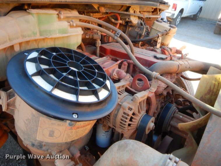 image for item HW9033 2011 Freightliner Thomas Built  school bus