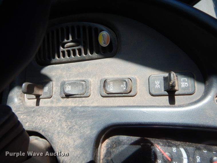 image for item HW9033 2011 Freightliner Thomas Built  school bus