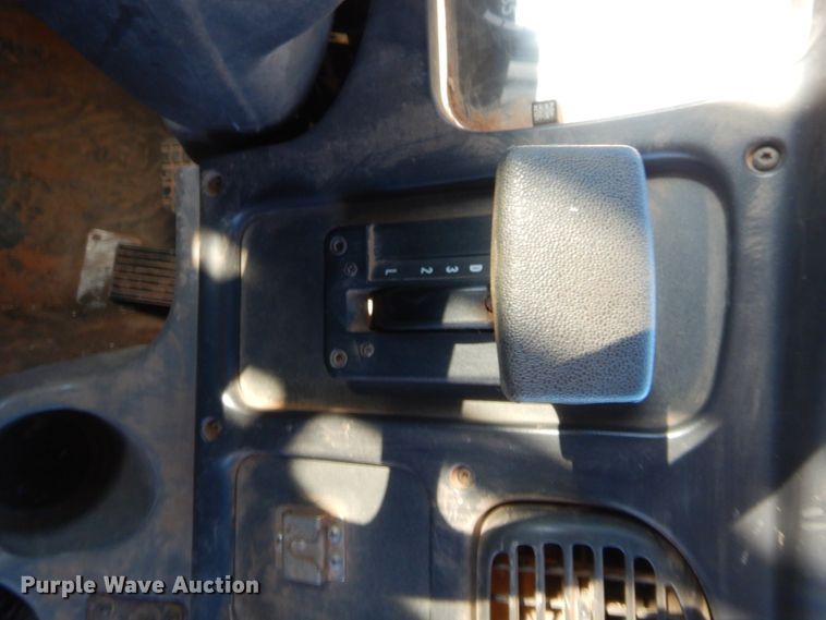 image for item HW9033 2011 Freightliner Thomas Built  school bus