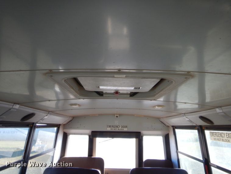 image for item HW9033 2011 Freightliner Thomas Built  school bus