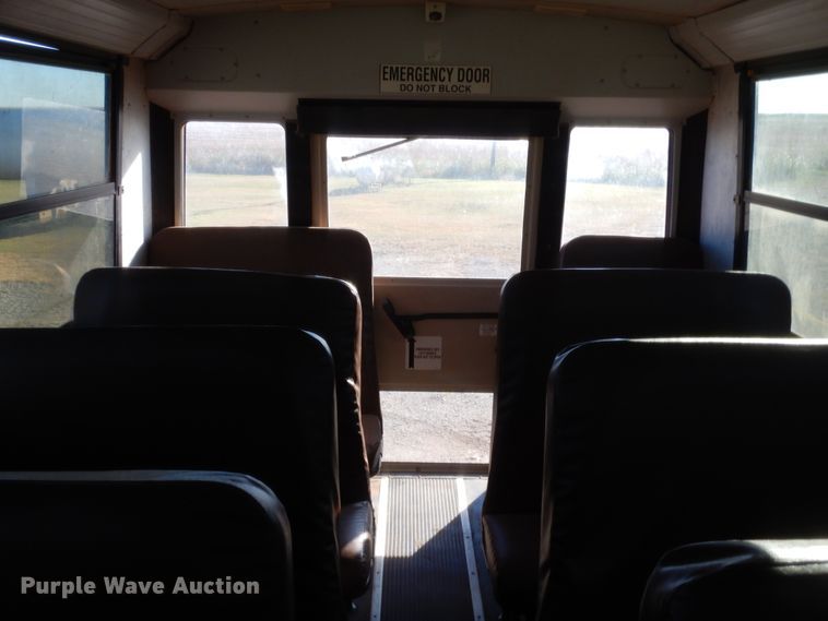 image for item HW9033 2011 Freightliner Thomas Built  school bus