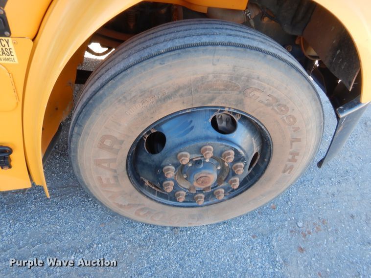 image for item HW9033 2011 Freightliner Thomas Built  school bus