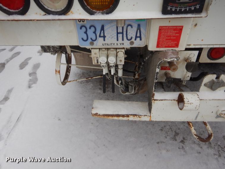 image for item HW9096 2009 International DuraStar 4300  bucket truck