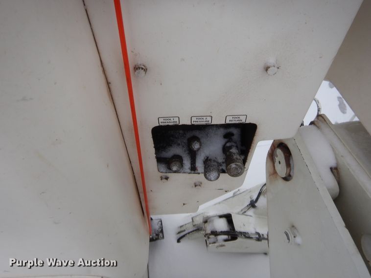 image for item HW9096 2009 International DuraStar 4300  bucket truck