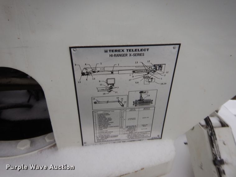 image for item HW9096 2009 International DuraStar 4300  bucket truck