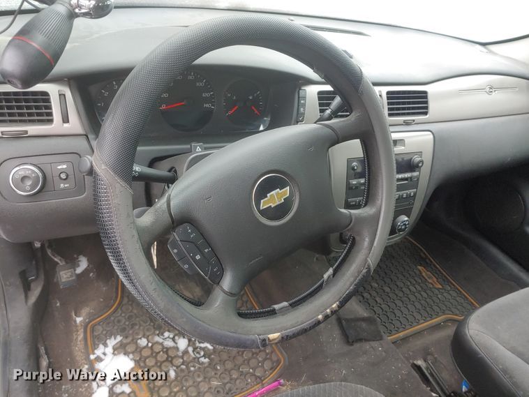 image for item HW9097 2014 Chevrolet Impala Police Cruiser