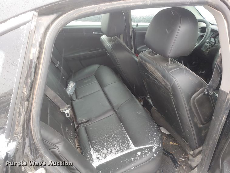 image for item HW9097 2014 Chevrolet Impala Police Cruiser