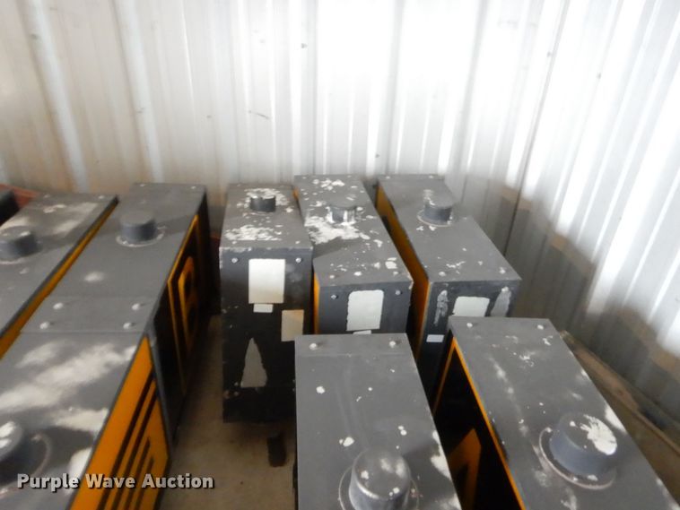 image for item HW9100 Approximately 11 runway taxi directional signs