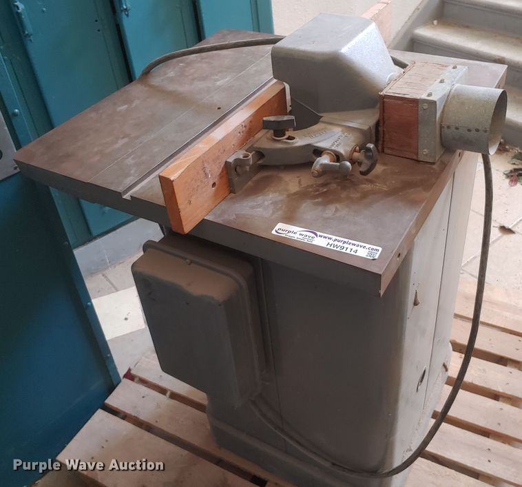 image for item HW9114 Wood working tools