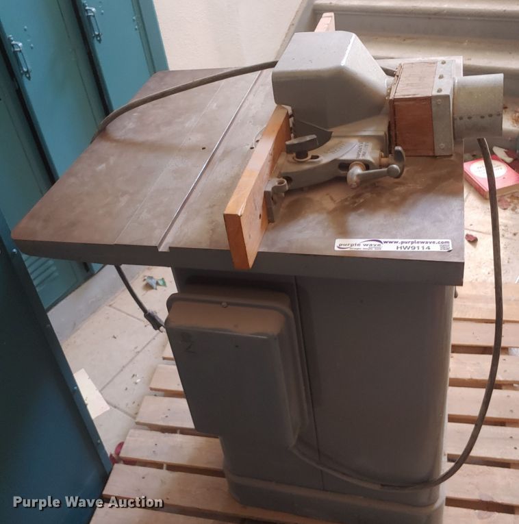 image for item HW9114 Wood working tools