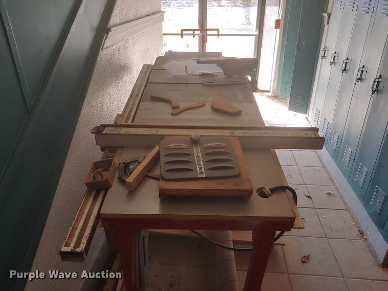 image for item HW9114 Wood working tools