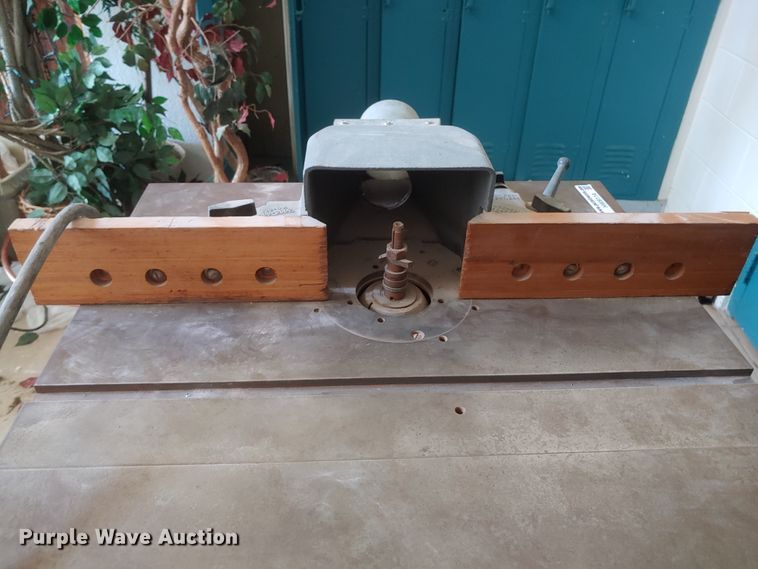 image for item HW9114 Wood working tools