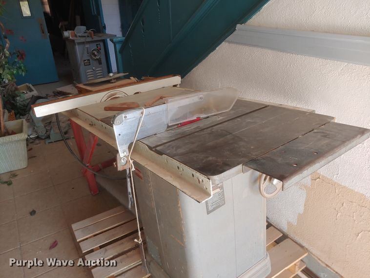 image for item HW9114 Wood working tools