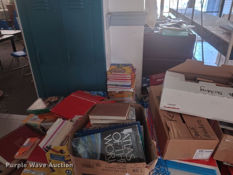 image for item HW9114 Wood working tools