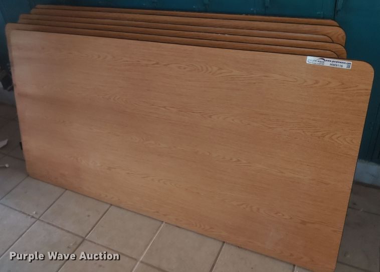 image for item HW9116 Approximately 9 wood folding tables