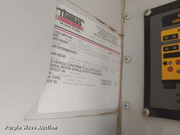 image for item HW9117 2001 GMC Savana G3500  school bus