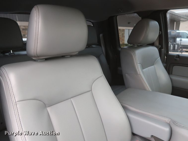 image for item HW9001 2014 Ford F150  SuperCab pickup truck