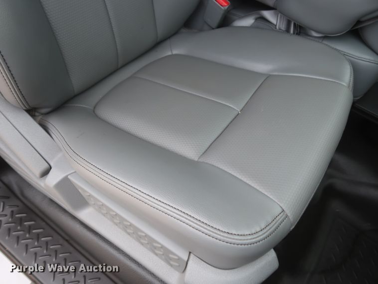 image for item HW9001 2014 Ford F150  SuperCab pickup truck