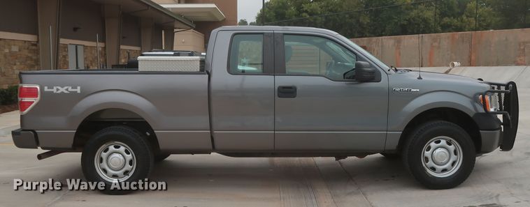 image for item HW9002 2014 Ford F150  SuperCab pickup truck