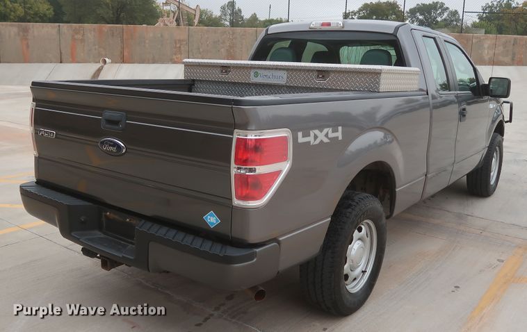 image for item HW9002 2014 Ford F150  SuperCab pickup truck