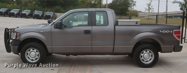 image for item HW9002 2014 Ford F150  SuperCab pickup truck