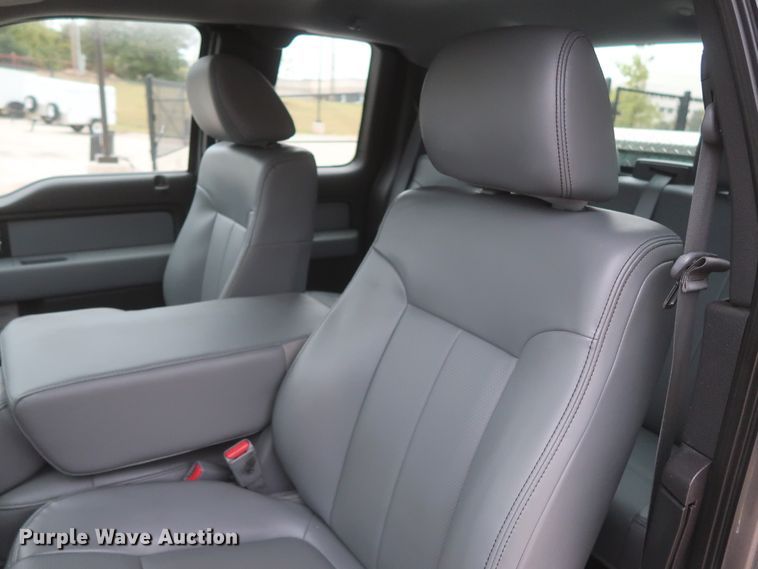 image for item HW9002 2014 Ford F150  SuperCab pickup truck