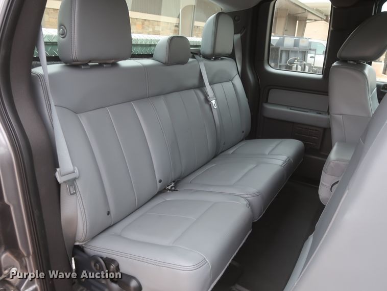 image for item HW9002 2014 Ford F150  SuperCab pickup truck