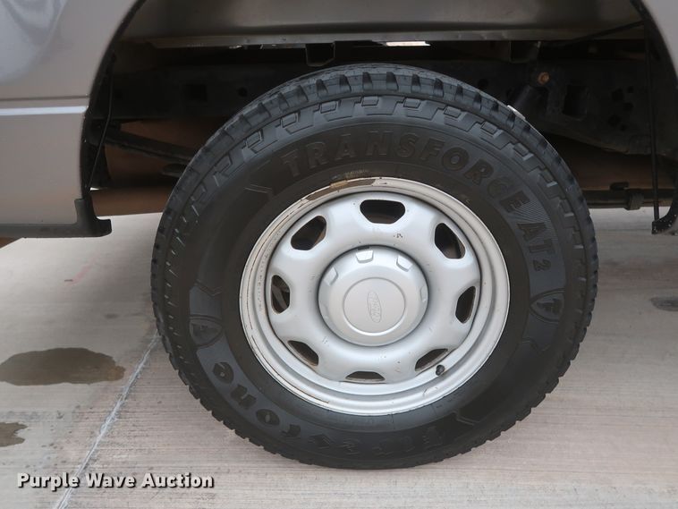 image for item HW9002 2014 Ford F150  SuperCab pickup truck