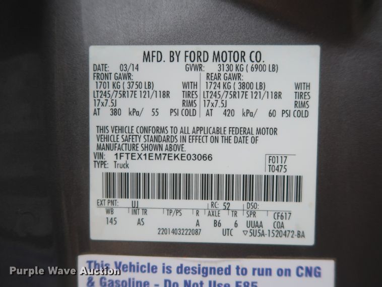 image for item HW9002 2014 Ford F150  SuperCab pickup truck