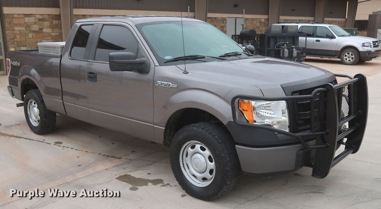 image for item HW9003 2014 Ford F150  SuperCab pickup truck